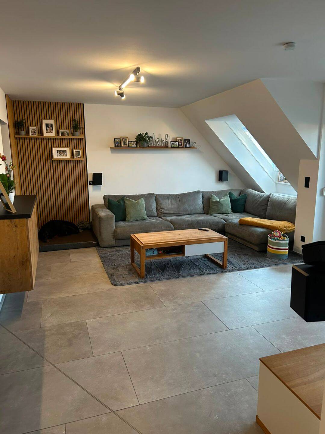 Super moderne – tolle Stadtwohnung!, 93073 Neutraubling