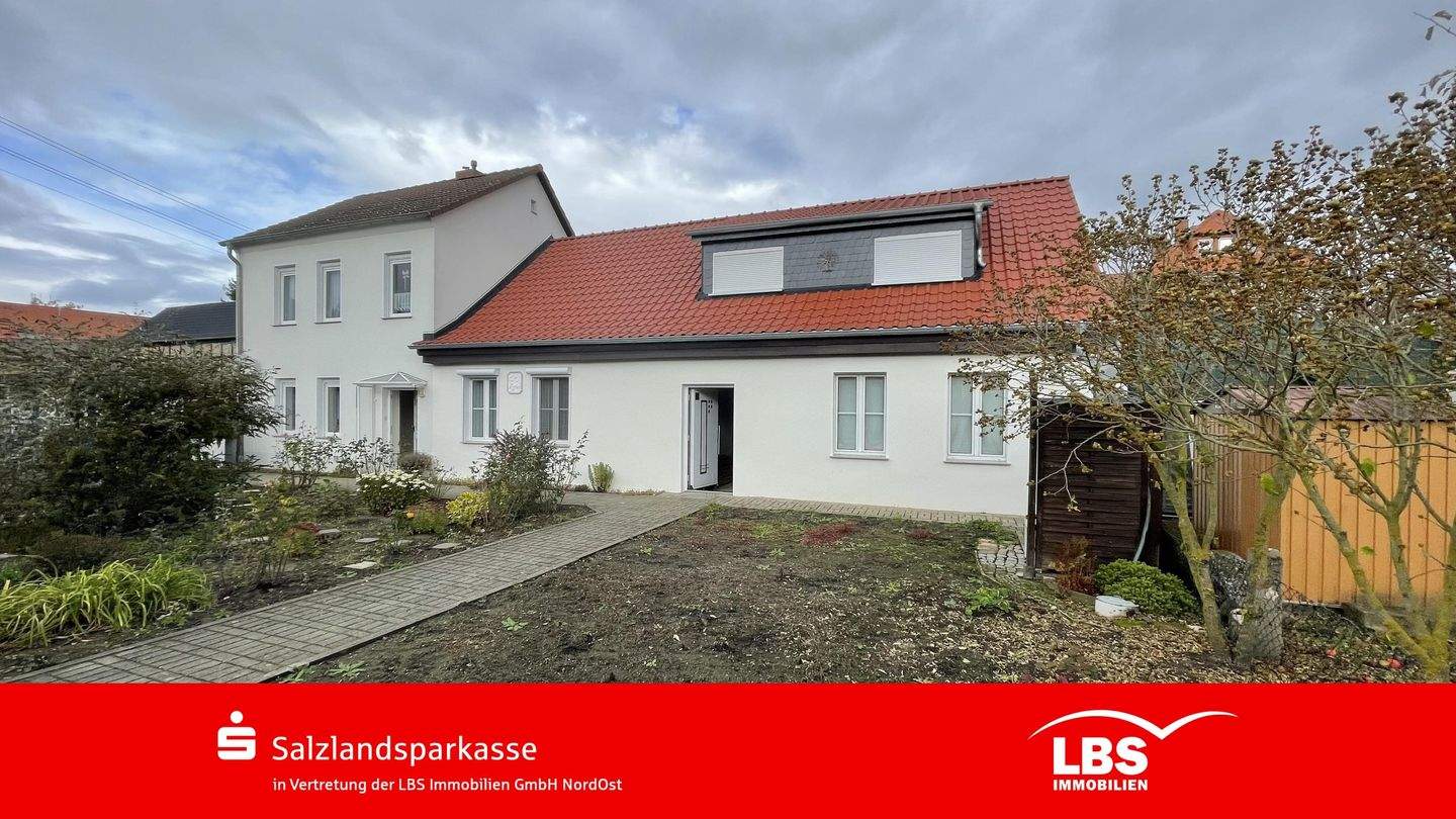 Wohnhaus mit Ausbaureserve, 39435 Borne