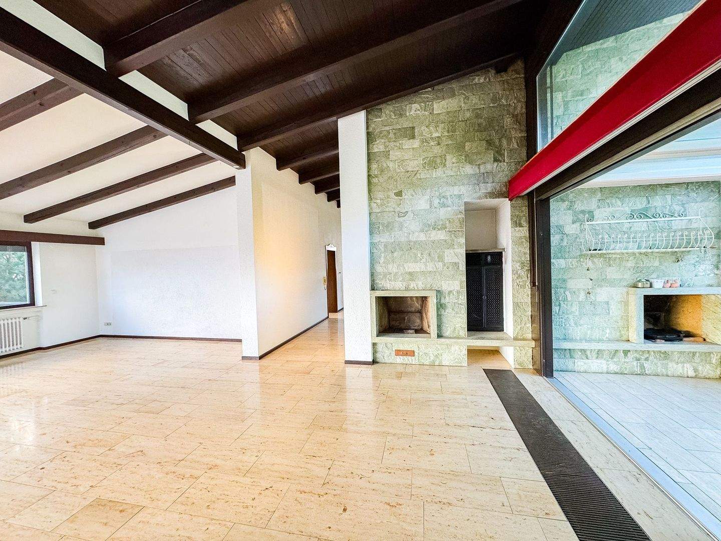 +++ Wohnen im Design-Klassiker + Lichtdurchflutetes Architektenhaus im Dornröschenschlaf +++, 97896 Collenberg