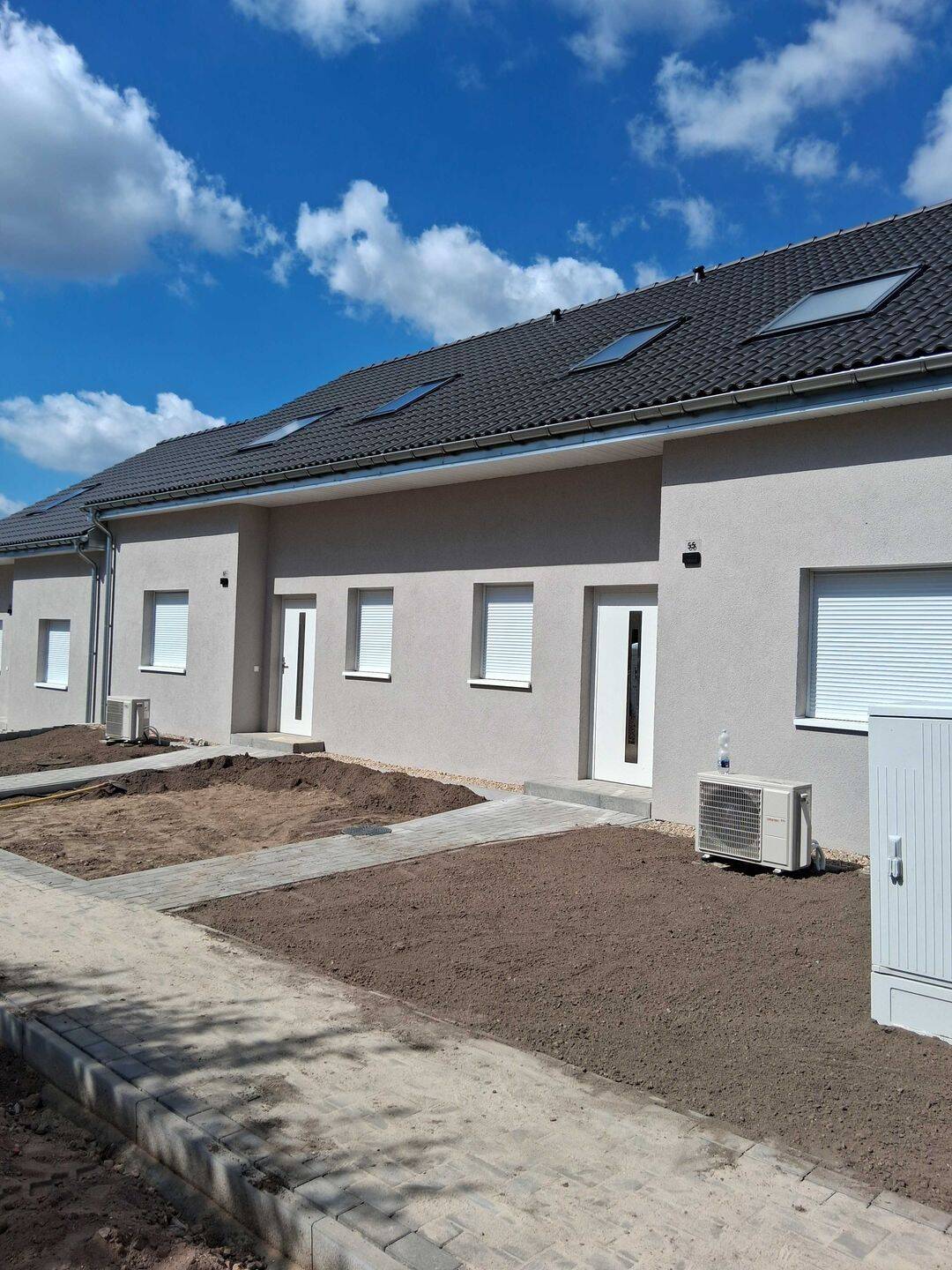 Reihenmittelhaus mit Terrasse und Garten ca. 122 m², 15377 Buckow (Märkische Schweiz)