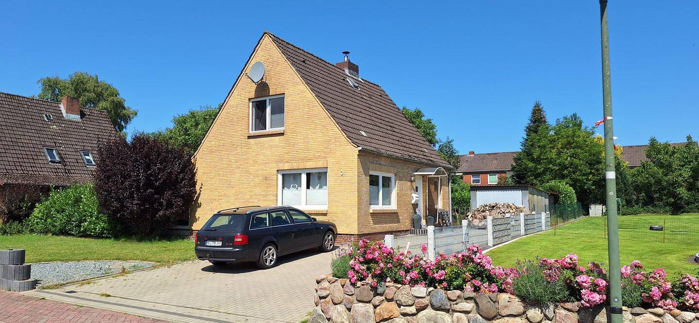 Einfamilienhaus in guter Wohnlage, 25746 Heide
