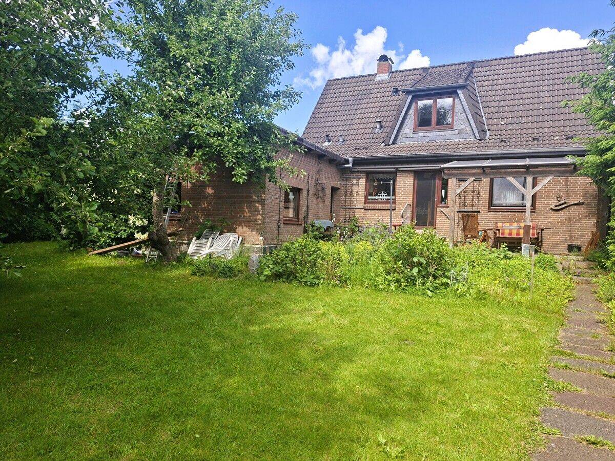 Kleines Einfamilienhaus in Barkelsby bei Eckernförde, 24360 Barkelsby
