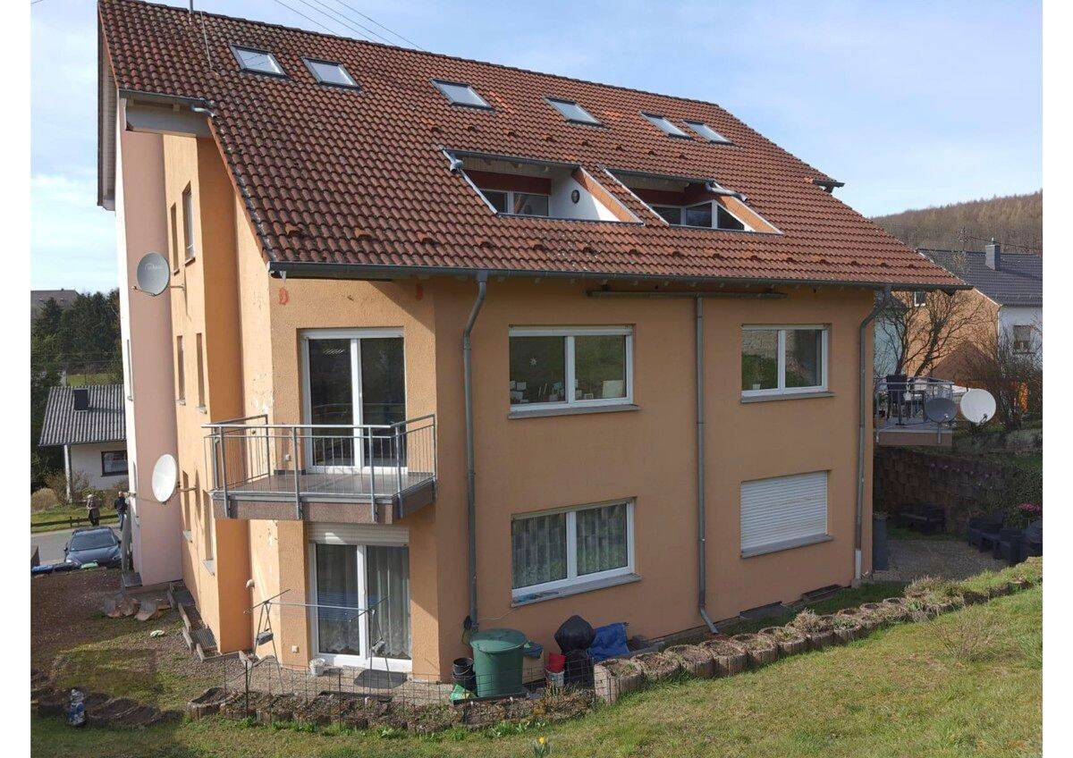 Renovierte Erdgeschosswohnung mit Garten und Terrasse., 66557 Illingen