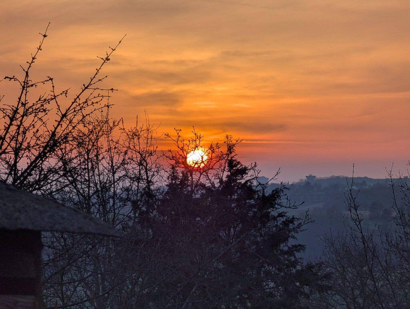 Ihr neues Zuhause an dem der Sonnenuntergang zum schönsten Moment des Tages wird, 71686 Remseck am Neckar
