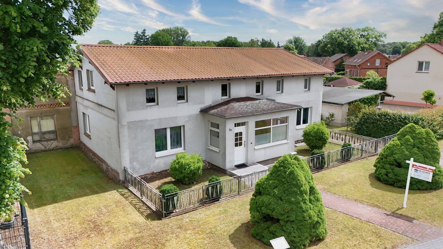 Ihr Projekt mit Zukunft: Einfamilienhaus mit Einliegerwohnung und schönem Grundstück, 19376 Siggelkow