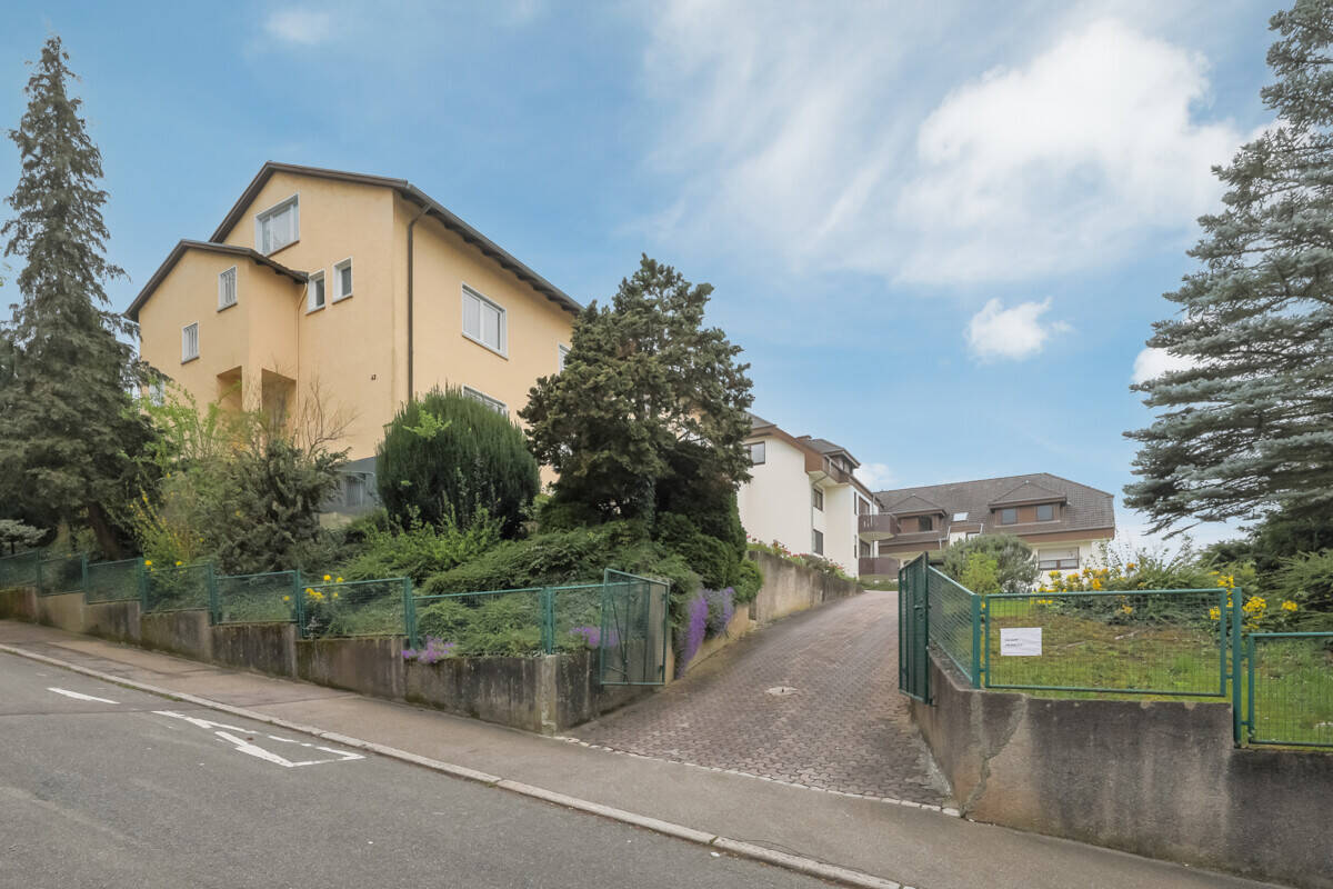 Doppelhaushälfte mit Weitblick – Ihr Zuhause über den Dächern von Pforzheim, 75175 Pforzheim