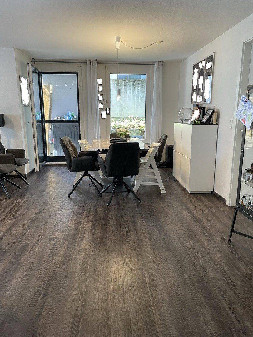 Viel Freiraum in Backnang: 4-Zimmer-Wohnung mit Terrasse (provisionsfrei), 71522 Backnang