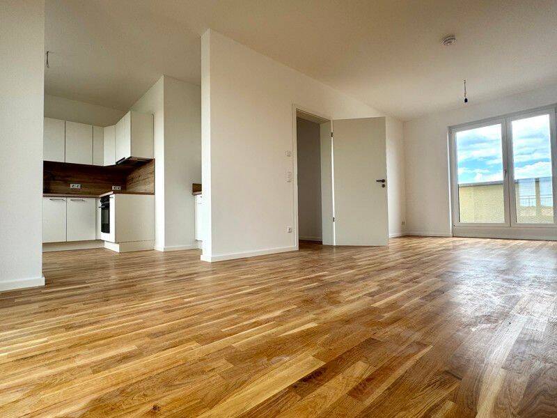 Moderne 5-Raum-Familienwohnung im Erstbezug mit 2 großen Balkonen, 2 Bädern und offener Küche inkl. EBK, 4357 Leipzig (Mockau-Nord Mockau-Süd Schönefeld-Abtnaundorf)