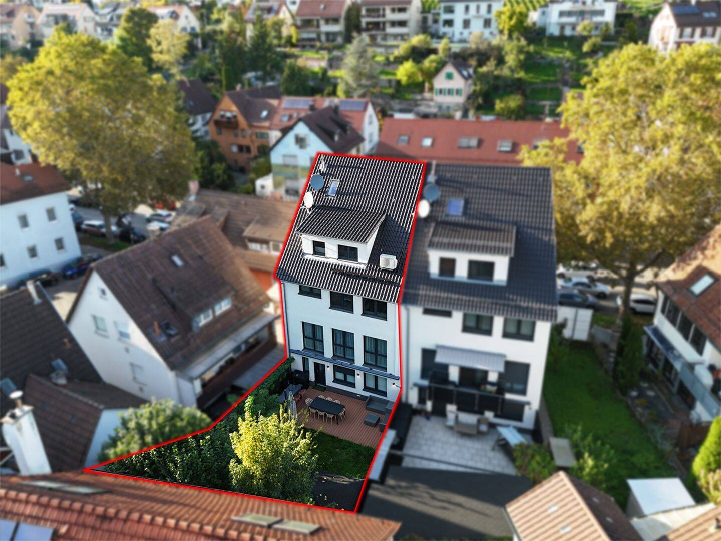 Zwischen Weinberg & Wow: Exklusives Smart-Home mit Designküche, Terrasse und Premiumausstattung, 70329 Stuttgart (Hedelfingen Obertürkheim Rohracker Uhlbach)