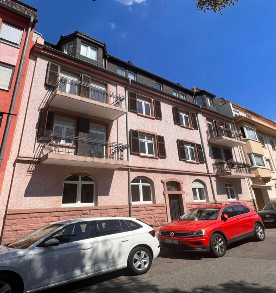 WG geeignet – 3-Zimmer-Altbauwohnung im EG in Ludwigshafen – WG-geeignet