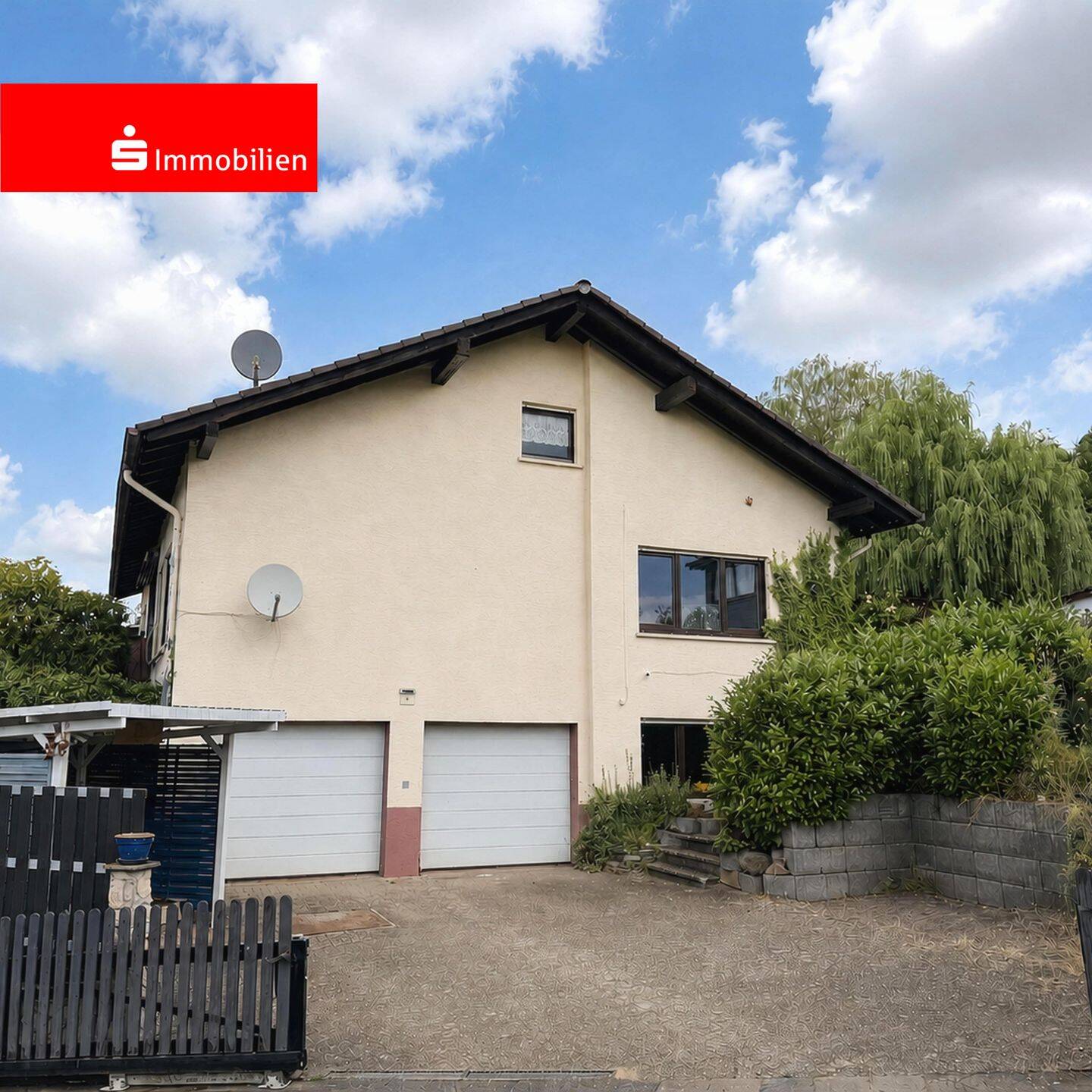 Charmantes Einfamilienhaus mit Garten, Doppelgarage und Ausblick in Brachttal-Hellstein, 63636 Brachttal