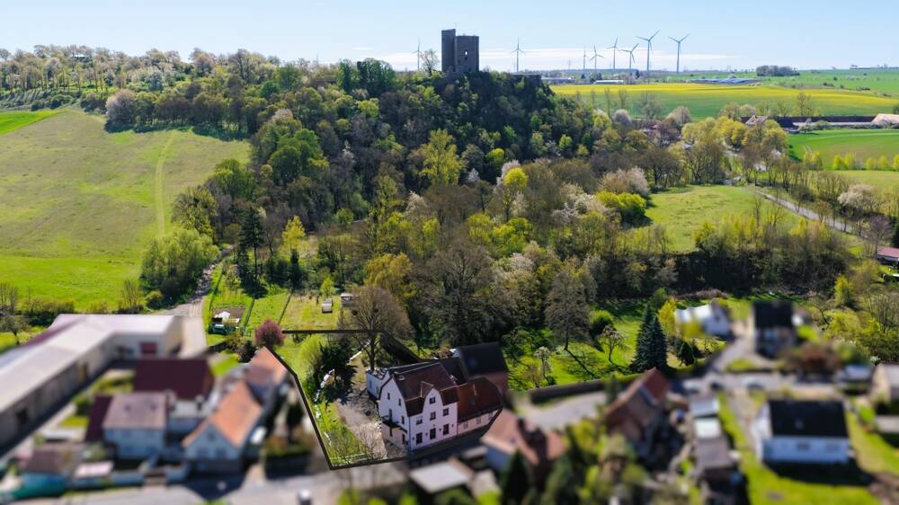 Raus aus der Stadt. Rein ins eigene Projekt- ein Ort für neue Lebensideen!, 6456 Arnstein