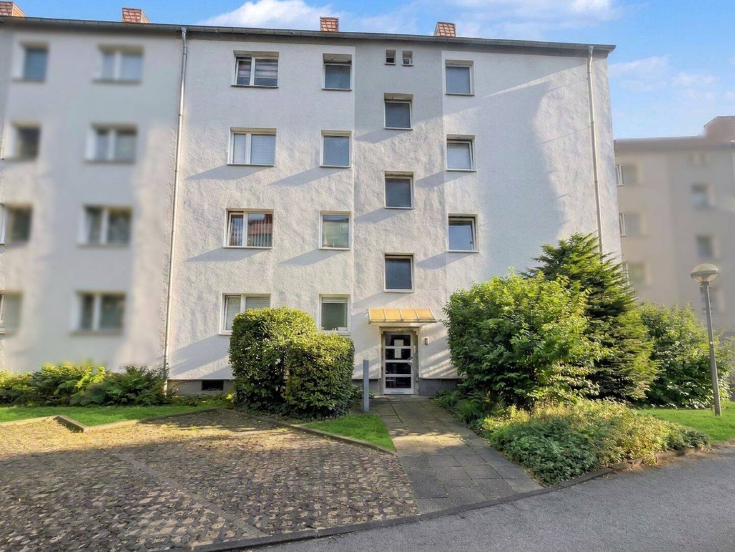 Zwei Eigentumswohnungen mit Potenzial – Maisonette mit separater Dachgeschosswohnung in Elberfeld, 42105 Wuppertal (Elberfeld)