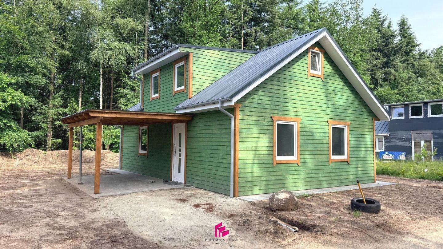 Visbek | fertigstellen und wohlfühlen – Modernes Holzhaus im Waldcampingplatz, 49429 Visbek