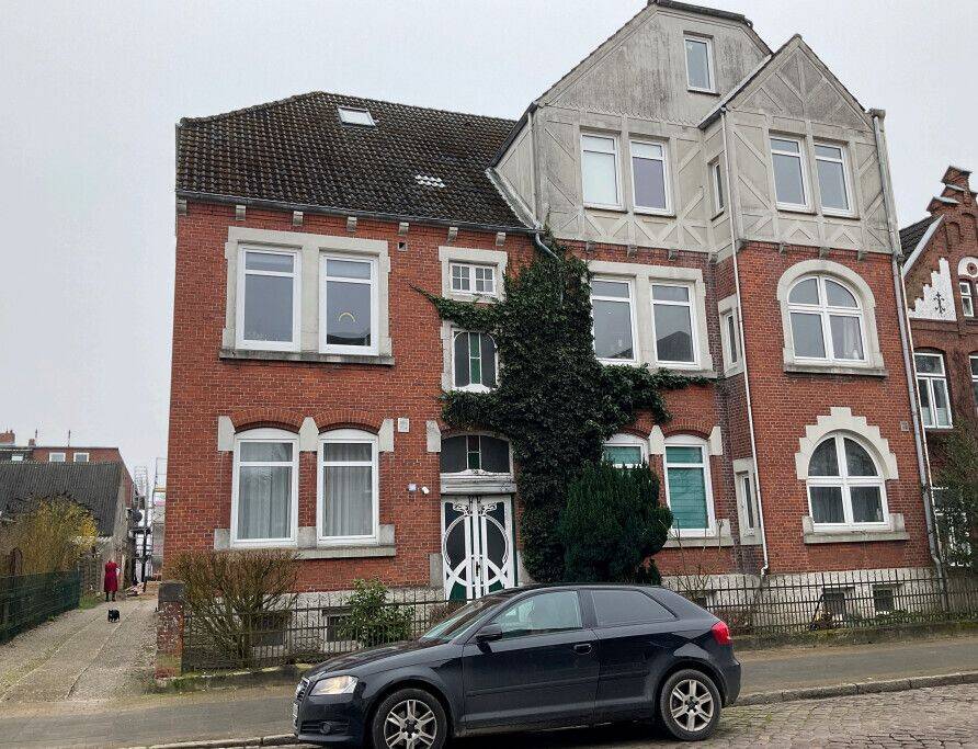 3,0-Zimmer-Wohnung,Woldsenstr. 100, 1.OG links         ! Bitte bewerben Sie sich online !, 25813 Husum