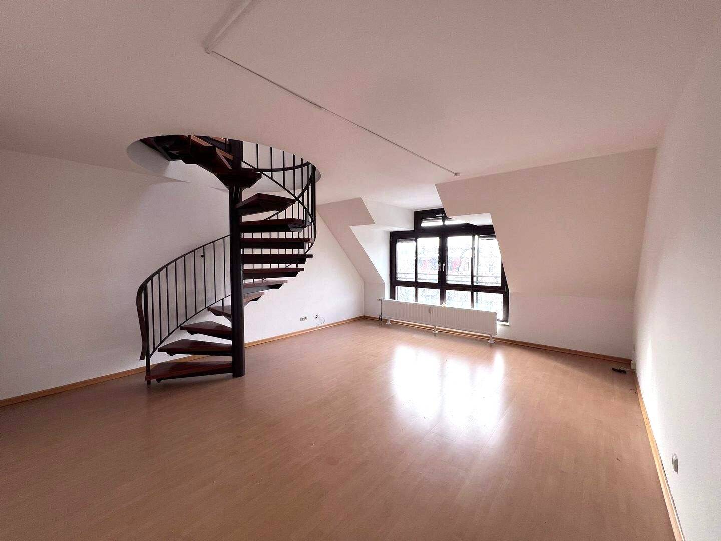 Hornschuchpromenade – 2,5-Zi | Maisonette | EBK | Galerie, 90762 Fürth (Innenstadt)