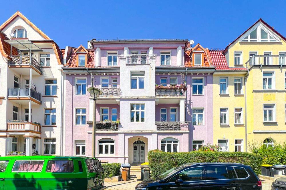 Große Etagenwohnung mit 2 Balkonen in Erfurt Daberstedt, 99099 Erfurt