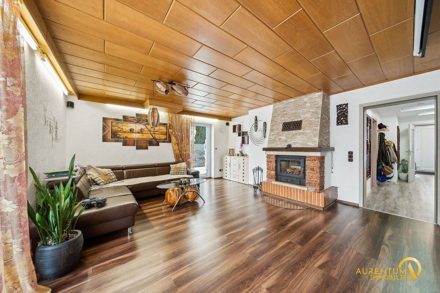 Exklusives Eigenheim mit Pool, Smart-Home, Wärmepumpe & PV, 94342 Irlbach