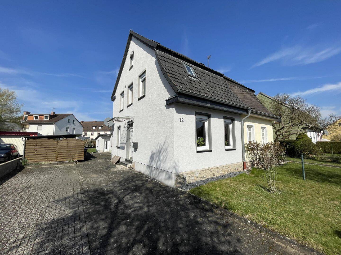 Gepflegte Doppelhaushälfte in Wittlich, 54516 Flußbach