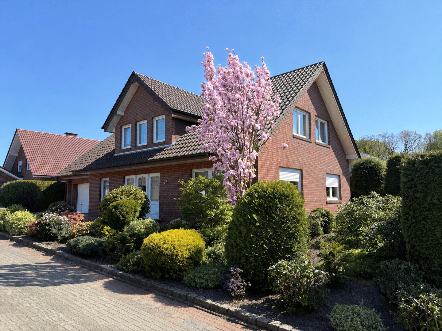 Ihr privates Paradies – Ein-/Zweifamilienhaus mit Gartenidylle in Merzen, 49586 Merzen