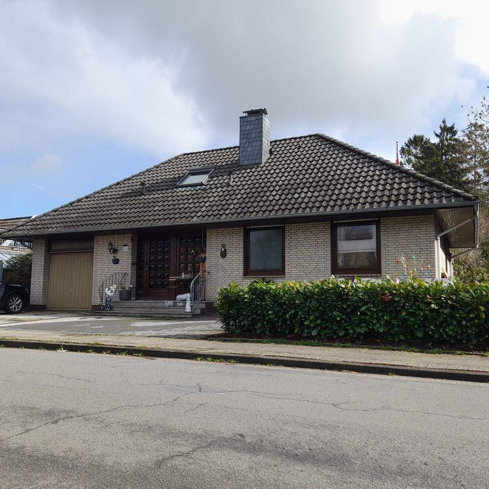 Wunderschönes Einfamilienhaus mit Garage und Wintergarten für den gehobenen Anspruch in Brake-Süd, 26919 Brake (Unterweser)