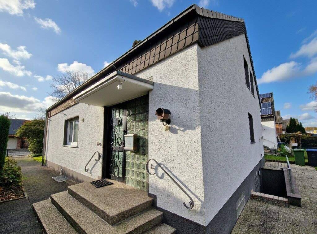 Viel Platz & kurze Wege: Familienfreundliches Wohnhaus mit Garten & Garage in Soest!, 59494 Soest
