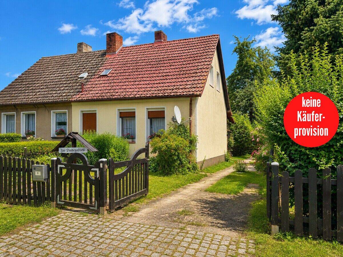 HORN IMMOBILIEN ++ Doppelhaushälfte im idyllischen Staffelde bei Gartz (Oder), 16307 Gartz (Oder)