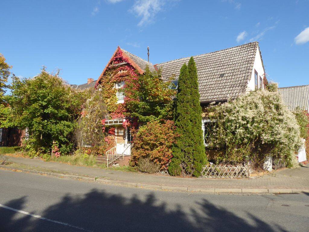 ehemalige Bäckerei mit Wohnteil und Doppelgarage **30 Minuten von Wolfsburg, 38486 Apenburg-Winterfeld