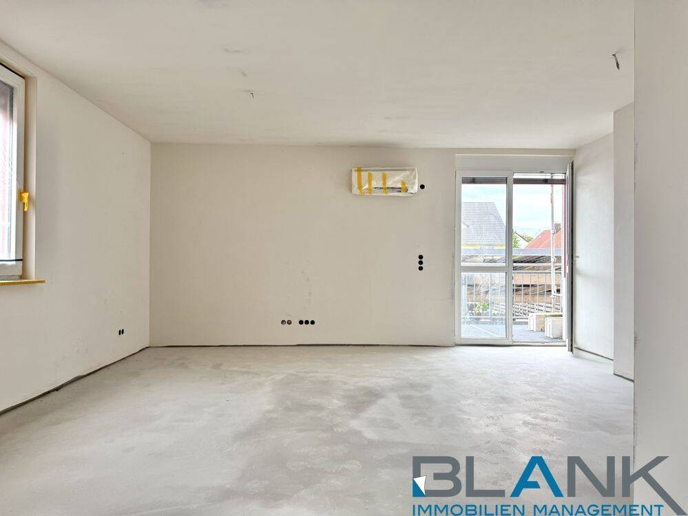 Attraktive 3 Zimmer Wohnung mit Balkon – Erstbezug, 71083 Herrenberg