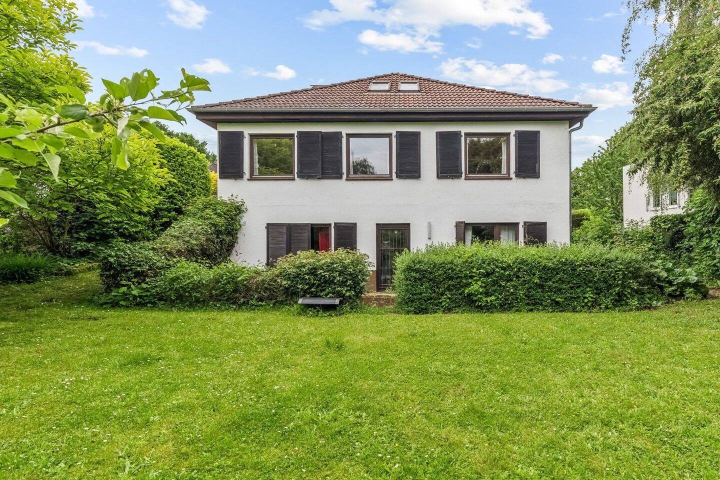 Nahe Kinzdorf –  Einfamilienhaus mit Einliegerwohnung & großem Potenzial, 63450 Hanau