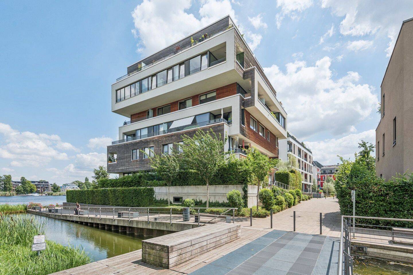 Architektur trifft Wasserlage – Loftartige Gartenwohnung in Berlin-Grünau, 12527 Berlin (Treptow-Köpenick Grünau Karolinenhof Schmöckwitz)