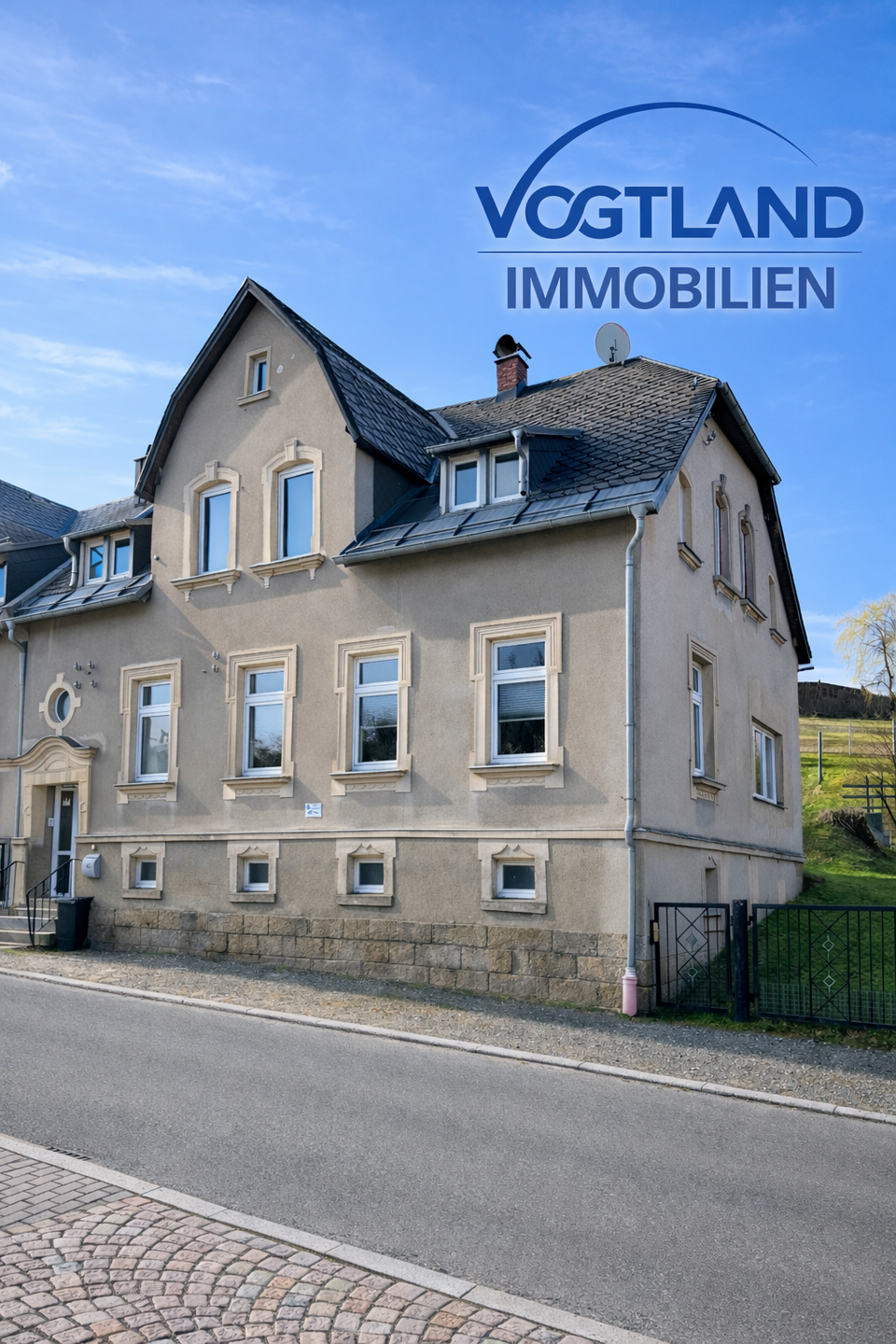 Charmante Doppelhaushälfte in ruhiger Lage- bezugsfertig, 8209 Auerbach/Vogtl.