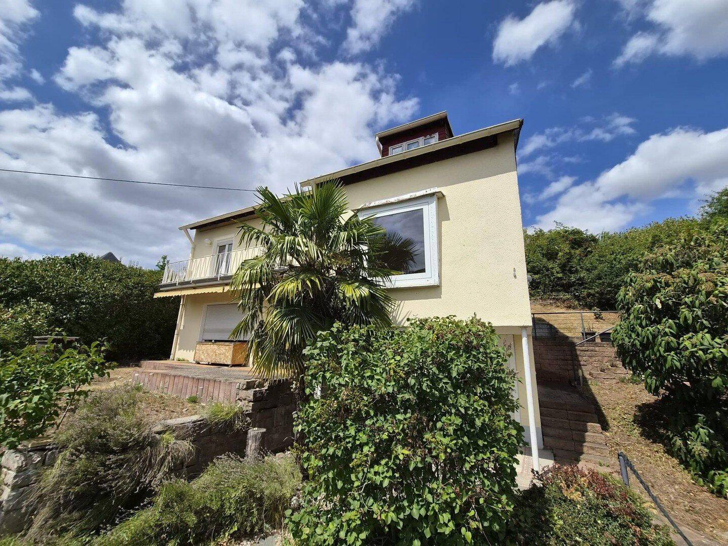 Freistehendes Einfamilienhaus mit Panoramablick über Bad Kreuznach, 55545 Bad Kreuznach