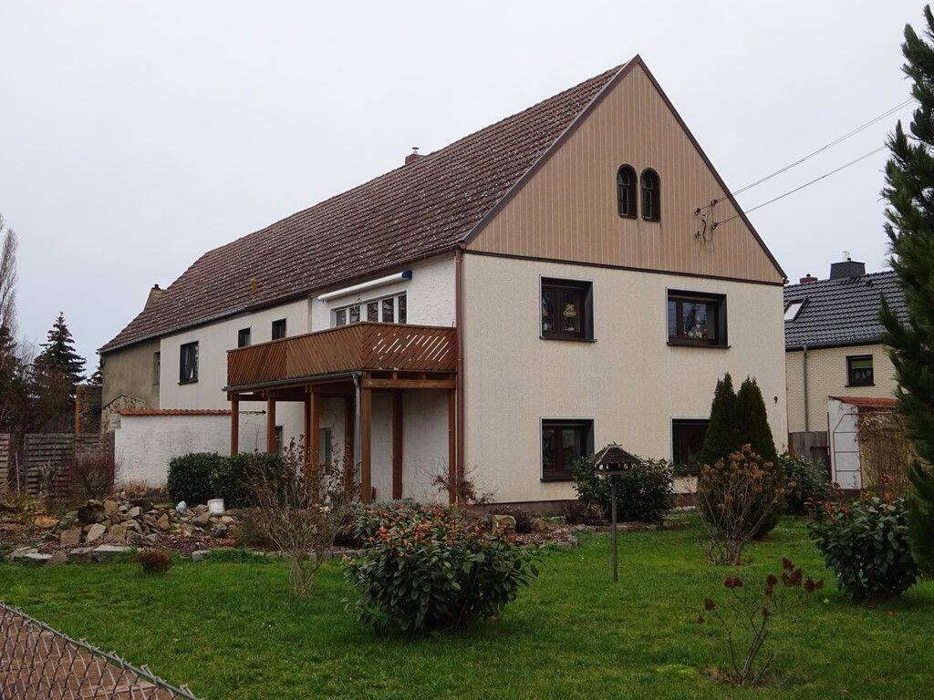 Wohnhaus mit Neben- und Abstellräumen und Scheunengebäude, 4758 Cavertitz