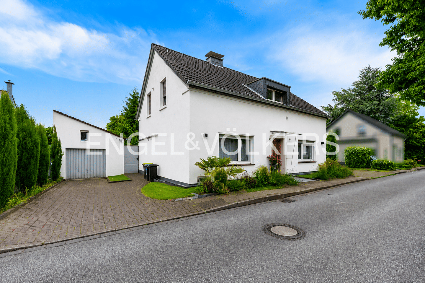 Charmantes Zweifamilienhaus mit weitläufigem Grundstück und unzähligen Möglichkeiten in Herne-Süd, 44625 Herne (Herne-Mitte Herne-Süd Holsterhausen Sodingen)
