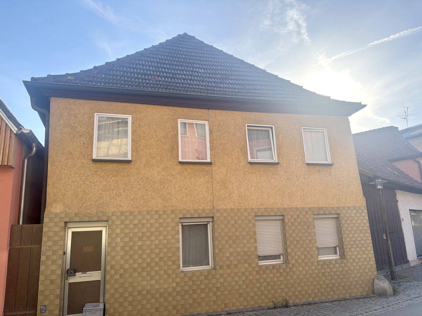 Stadthaus mit Nebengebäude und Garage mit Potenzial in Lichtenfels – Ensembleschutz –, 96215 Lichtenfels