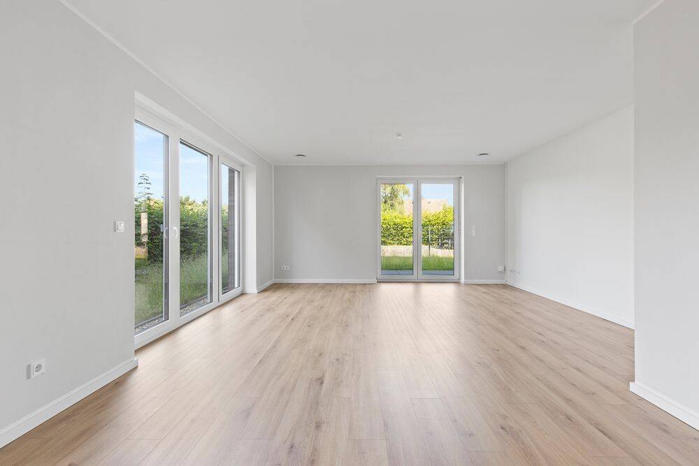 Charmante 2-Zimmerwohnung mit Balkon in ruhiger und grüner Lage bei Hamburg, 22848 Norderstedt
