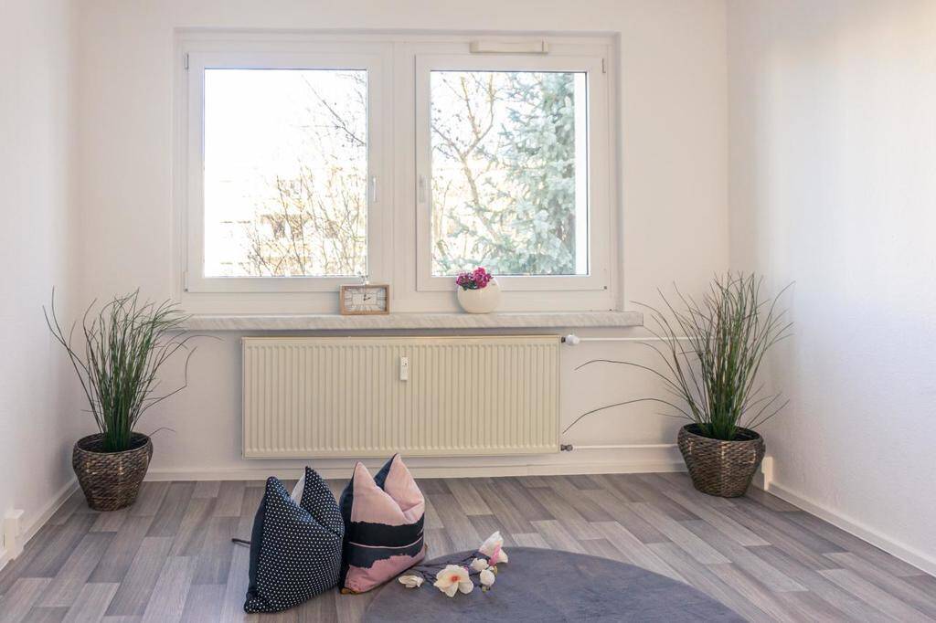 Helle 3-Zimmer-Wohnung mit Tageslichtbad, 9112 Chemnitz (Altendorf Kaßberg Zentrum)