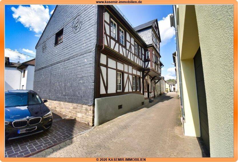 Charmantes Wohnen im denkmalgeschützten Fachwerkhaus von 1739 – Neustraße 3 in Rhens, 56321 Brey