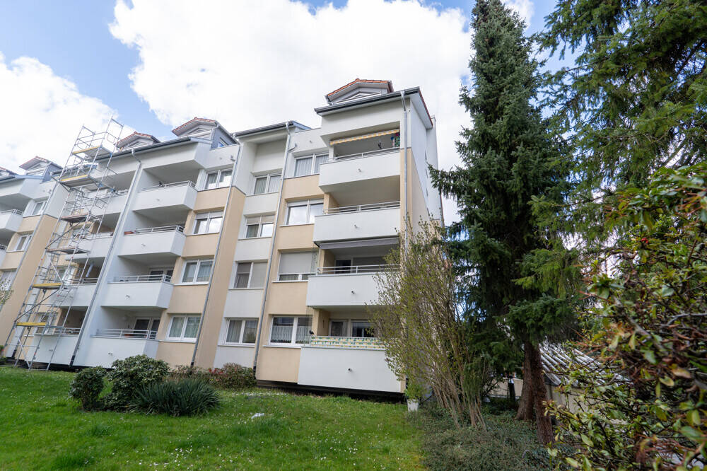 Stilvolle 4,5-Zimmer-Wohnung mit Balkon und Tiefgaragenstellplatz im Herzen der Stadt, 71063 Sindelfingen