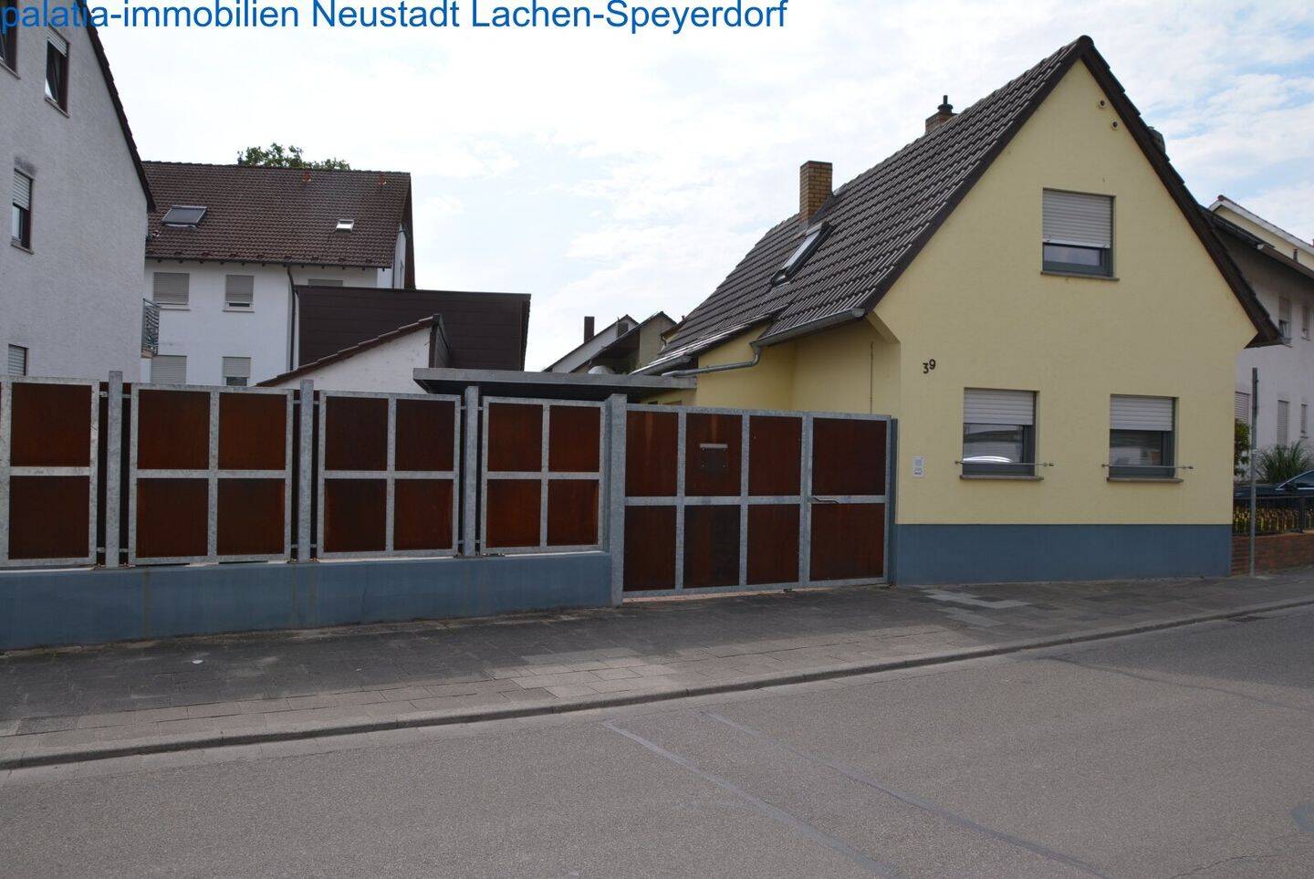 Schmuckes, saniertes Einfamilienhaus in guter Lage, 67227 Frankenthal (Pfalz)