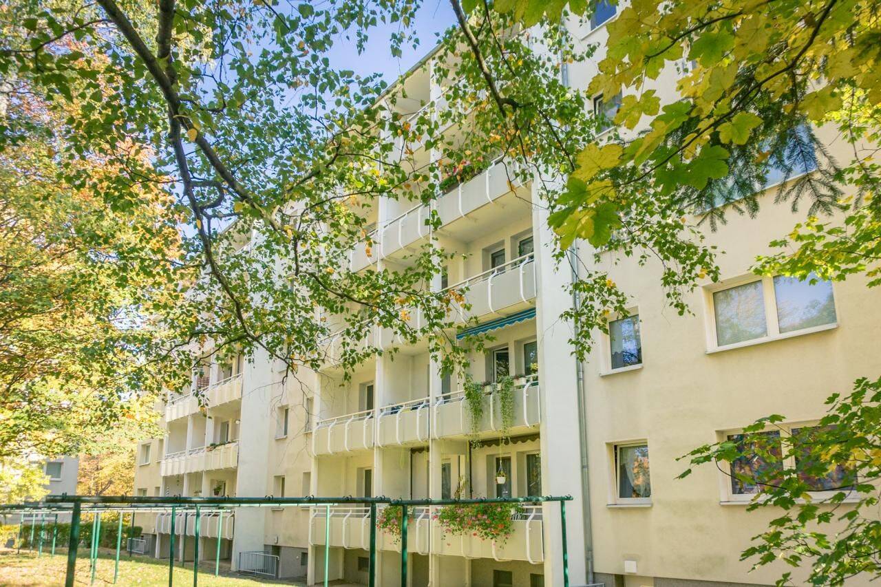 NEU sanierte Erdgeschosswohnung mit Balkon, 9112 Chemnitz (Altendorf Kaßberg Zentrum)