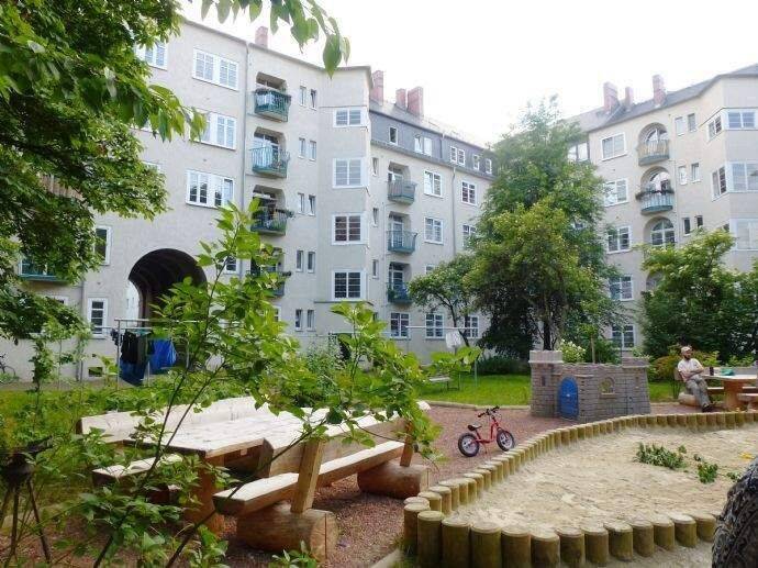 geräumige 3-Raum-Wohnung, Helenenhof mit Spielplatz, Kaßberg, 9112 Chemnitz (Altendorf Kaßberg Zentrum)
