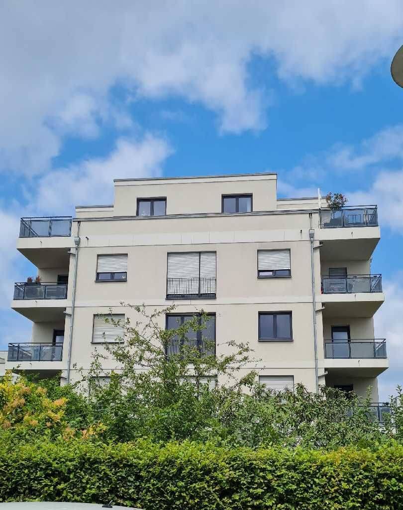 3 + 2 halbe Zimmer, EBK, 2 Bäder, Parkett und ein schöner Balkon, 14167 Berlin (Steglitz-Zehlendorf Kolonie Abendruh Kolonie Sonnenschein Lichterfelde Zehlendorf)