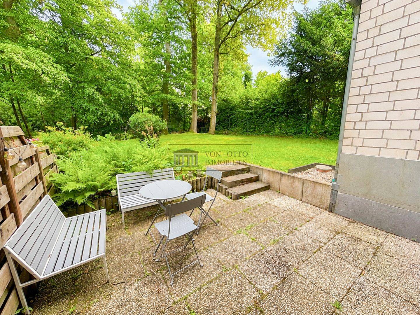 Licht. Natur. Zuhause. – Ein Wohntraum direkt am Thielenbrucher Wald, 51069 Köln (Mülheim Dellbrück Dünnwald Höhenhaus)
