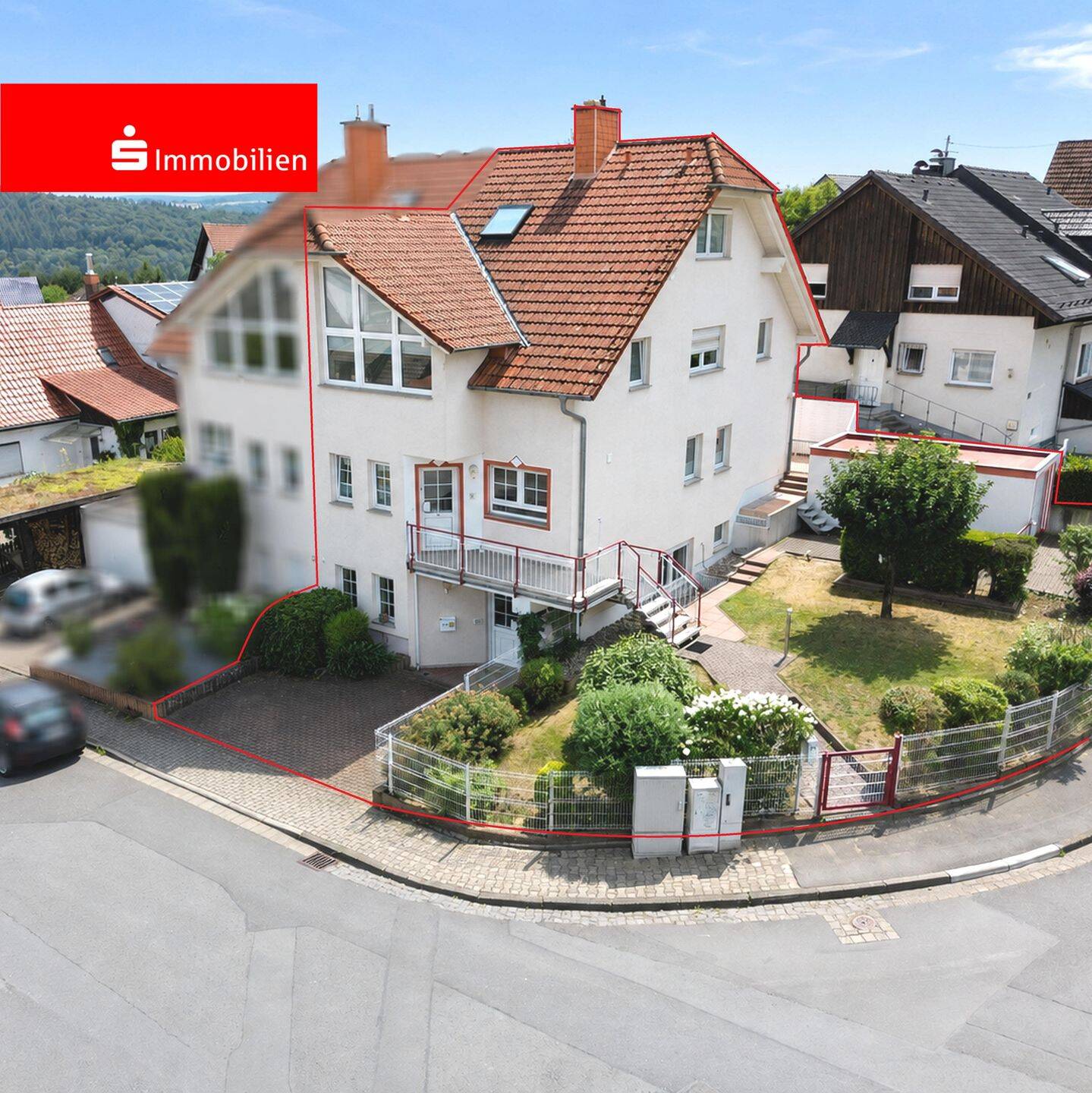 Familienglück mit Extras: DHH mit Einliegerwohnung in Wächtersbach, 63607 Wächtersbach