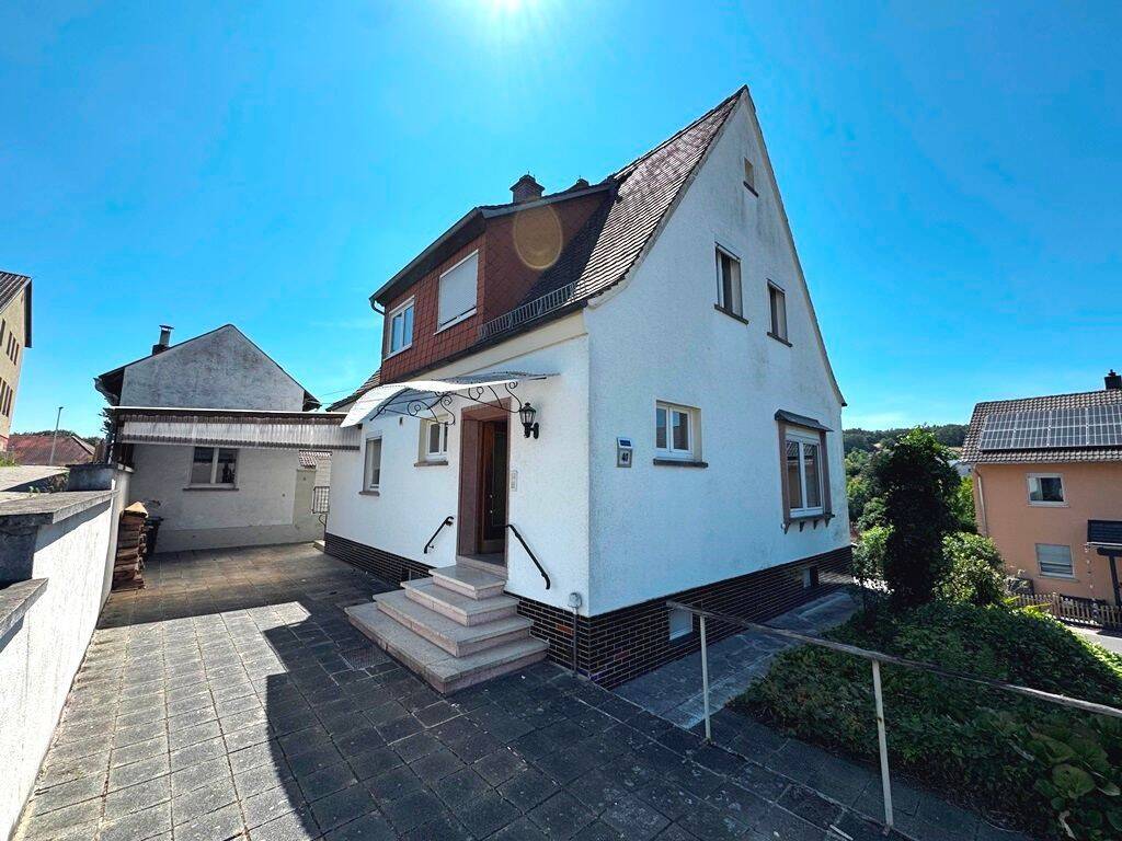 Hier ist Gemütlichkeit Trumpf und dazu gibt’s genug Platz für drei Kids!, 63840 Hausen