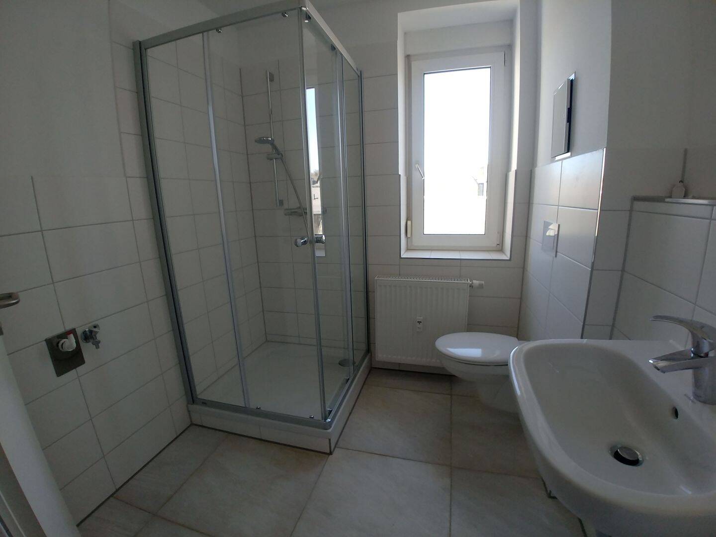 helle 3-Raum-Wohnung, 7973 Greiz