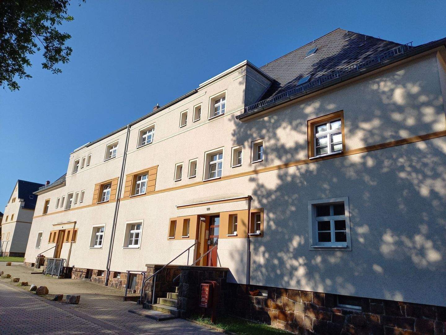 Schöne, renovierte 2-Raumwohnung inklusive Einbauküche, 8468 Heinsdorfergrund