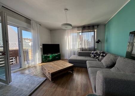 GOLDWERT: Ihr neues Zuhause: Helle 3-Zimmer-Wohnung mit 2 Balkonen, 71696 Möglingen